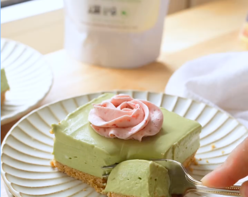 No-Bake Matcha Raspberry Cheesecake Bars – Neon Green Meets Electric Pink